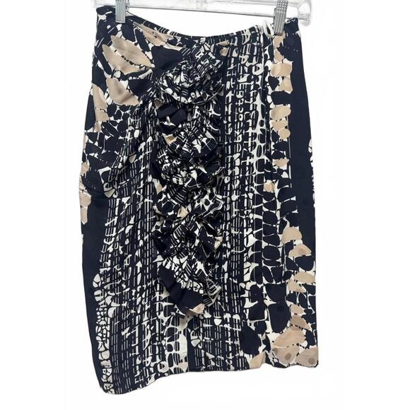 Gianfranco Ferre Silk Black and White Pencil Skirt